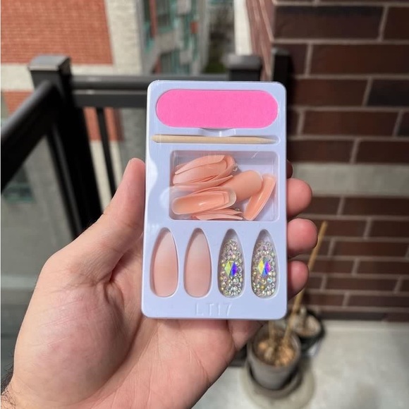 ‘Perfect Nail’ Press On Nails 💅🏼 - Picture 8 of 9